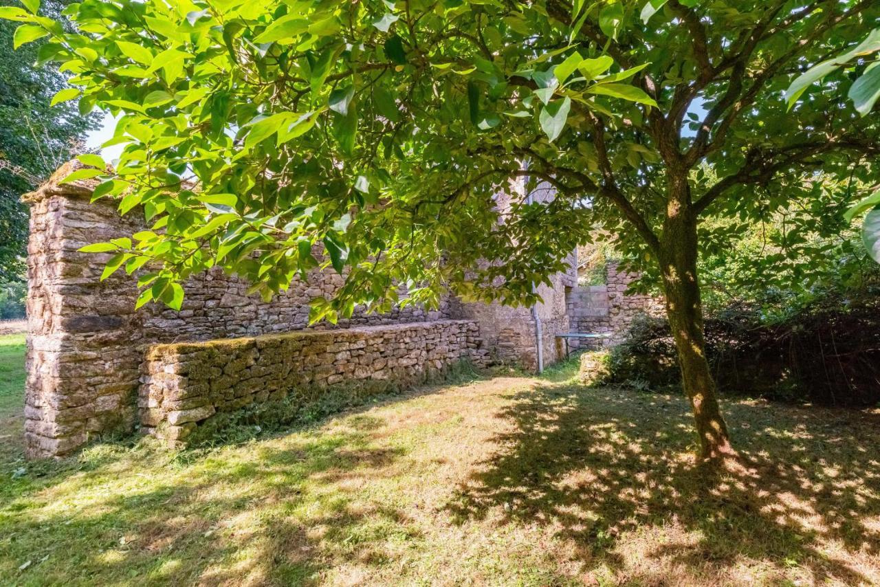 Gite De L'Abbaye Brandivy Exterior photo